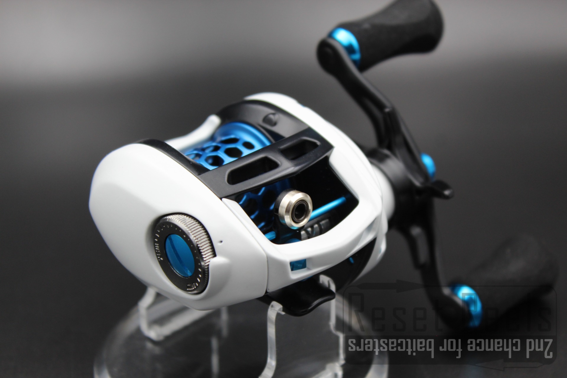 DAIWA ALPHAS 105 SV - SNOWFLAKE :: resetreels